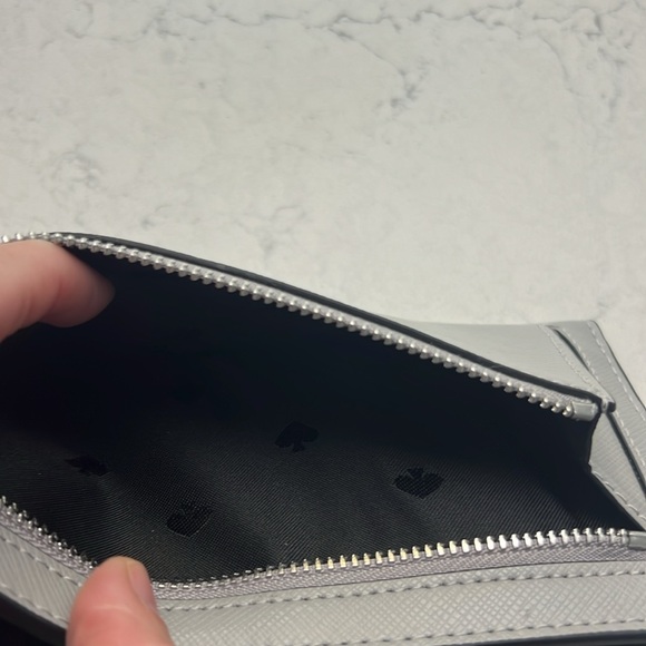 Staci Large Slim Bifold Wallet - Gray & White - Picture 4 of 5